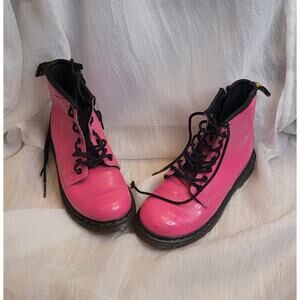 Dr. Martens Girls Size 11 Delaney Combat Ankle Boots Glossy Pink w/Side Zipper